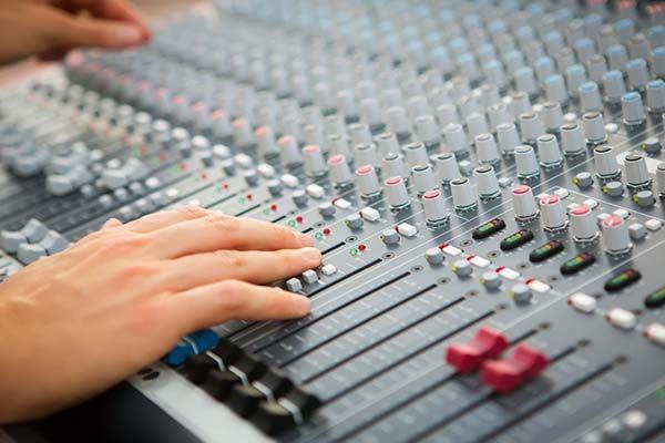Voucher Studio nagrań kurs technika obróbki dźwięku, mix i mastering, jak zrobić dobre brzmienie ytworu